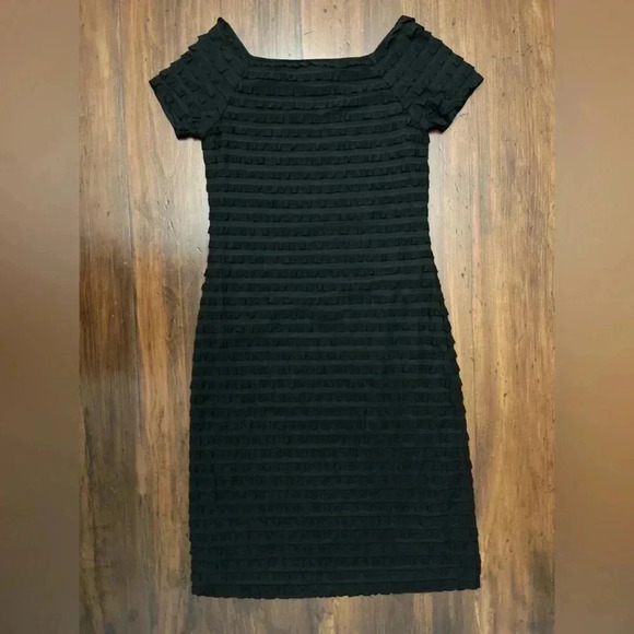 Frank Lyman Design Ruffle Dress Size 6 Ruffles Midi Lined Stretch Square Modest - Picture 2 of 13